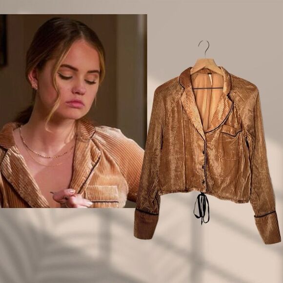 Free People M Velvet Ribbed Pajama Top Debby Ryan Wears on Insatiable - Picture 1 of 10